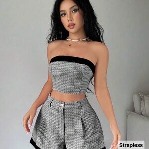 Strapless Black & White Tweed High-Waist Bermuda Shorts